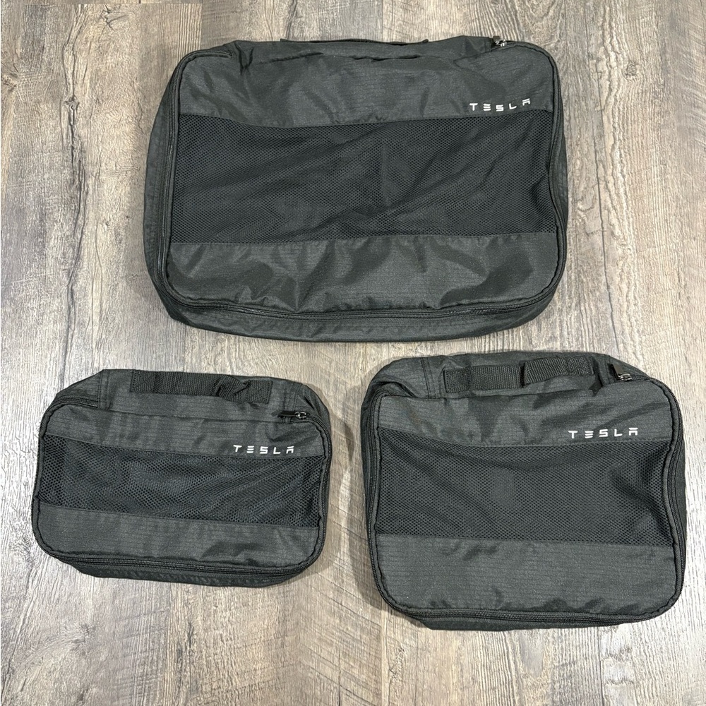 Tesla Luggage Garment Toiletry Bag Set